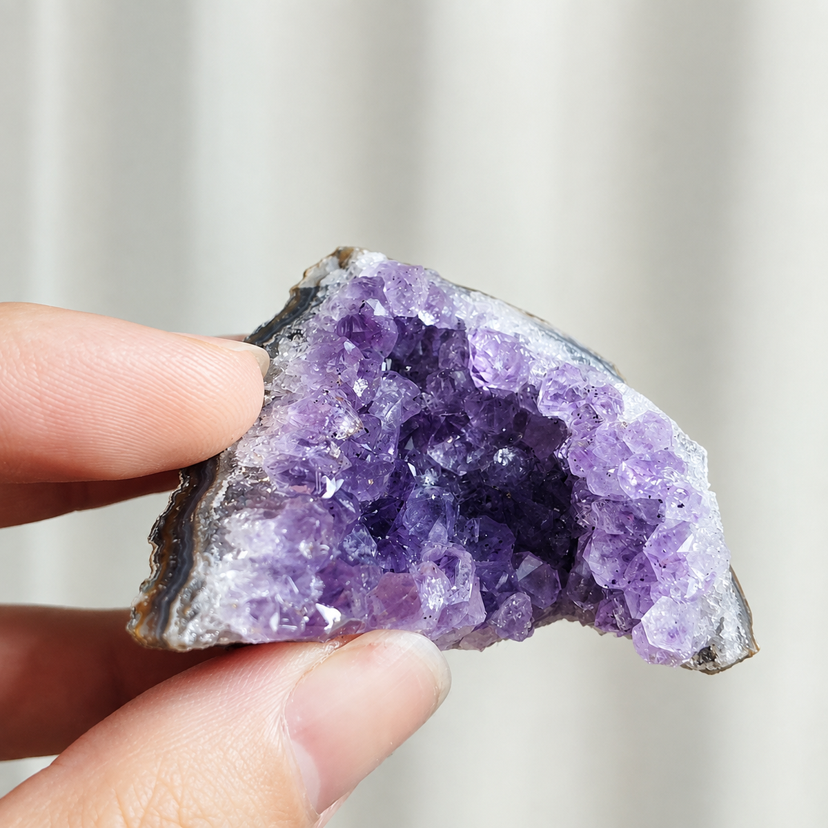 Amethyst Geode Crystal Garden – Colorful Mineral Decor