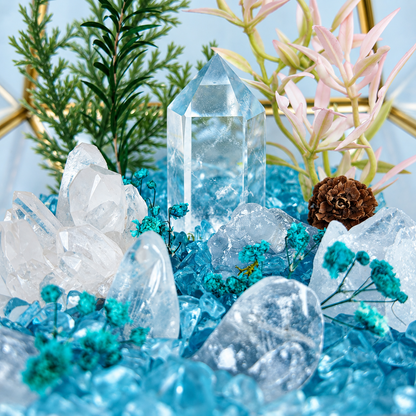 Aquamarine & Clear Quartz Crystal Terrarium – Gold Geometric Hanging Decor