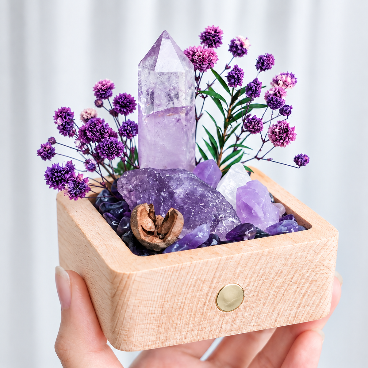 Rechargeable Amethyst Crystal Garden Night Light – Wooden Base & Dried Flowers