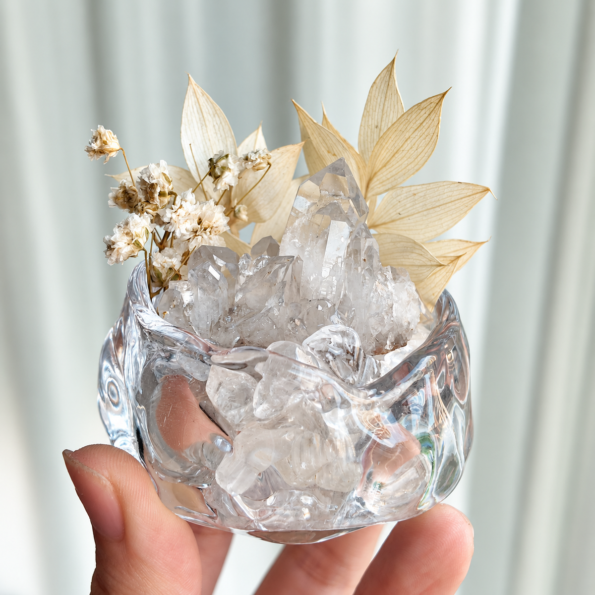 Clear Quartz Crystal Garden – Ivory Flowers & Sculptural Glass Bowl