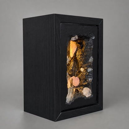 Rock Climber Crystal Cave Night Light – Mini Diorama