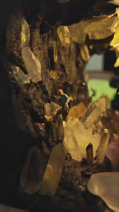 Rock Climber Crystal Cave Night Light