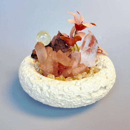 Red Quartz & Citrine Sphere Garden – Cream Textured Bowl