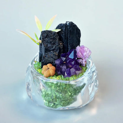Black Tourmaline & Amethyst Garden – Mini Peridot Glass Bowl Decor
